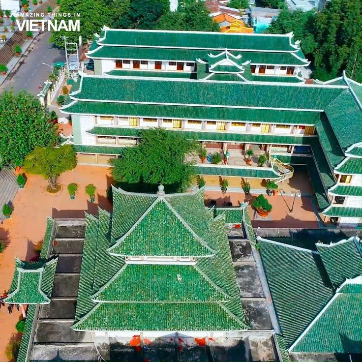 Miếu Bà Chúa Xứ chính